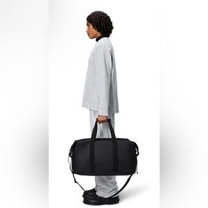 RAINS Hilo Weekend Bag W3 - Black